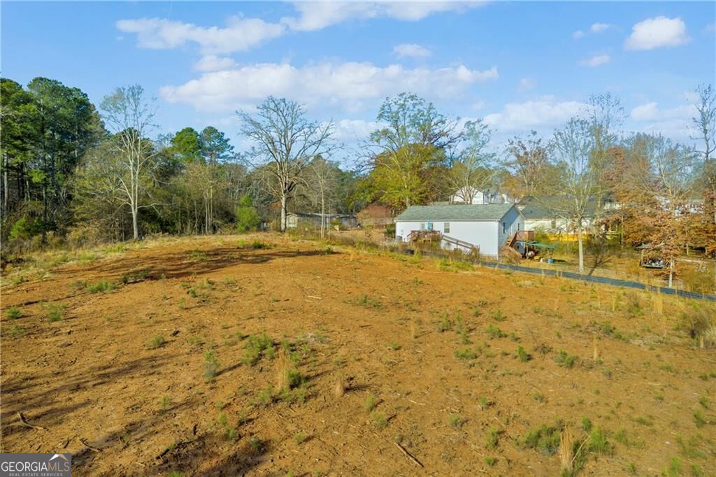 200 Line Street Property Photo 22