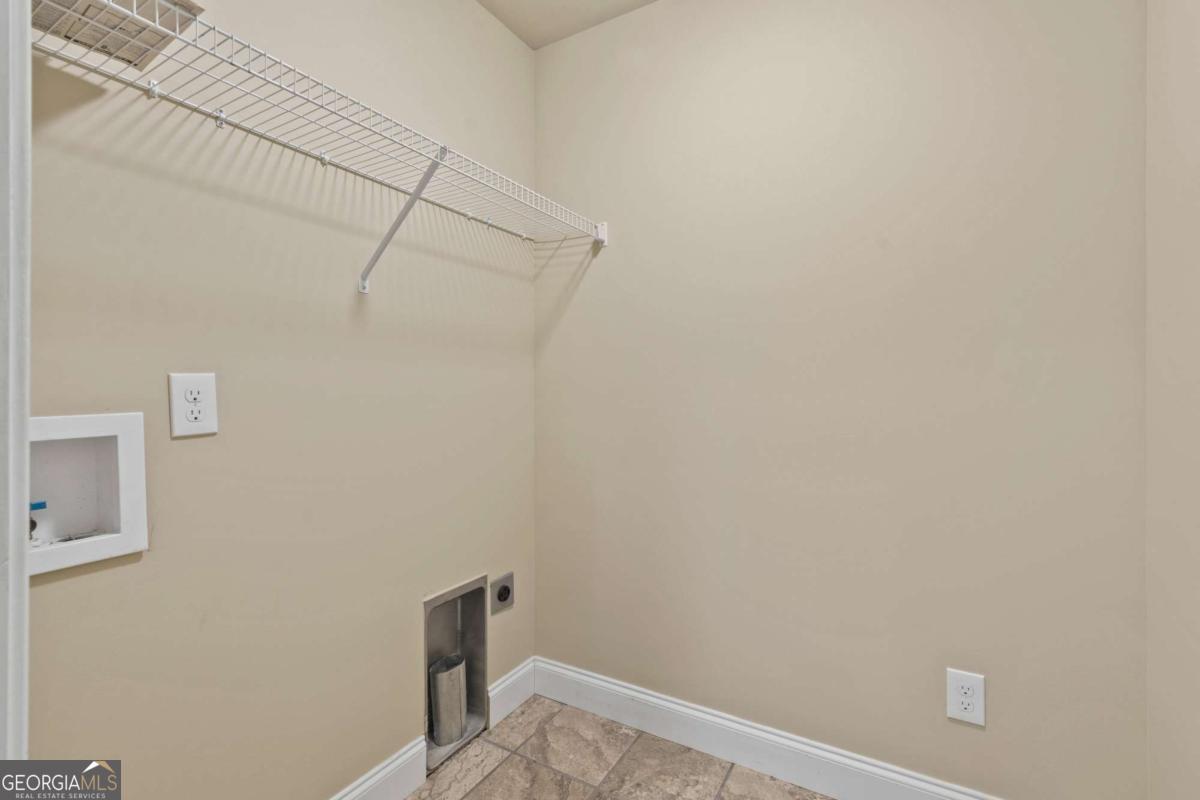 148 Brooks Drive Property Photo 14