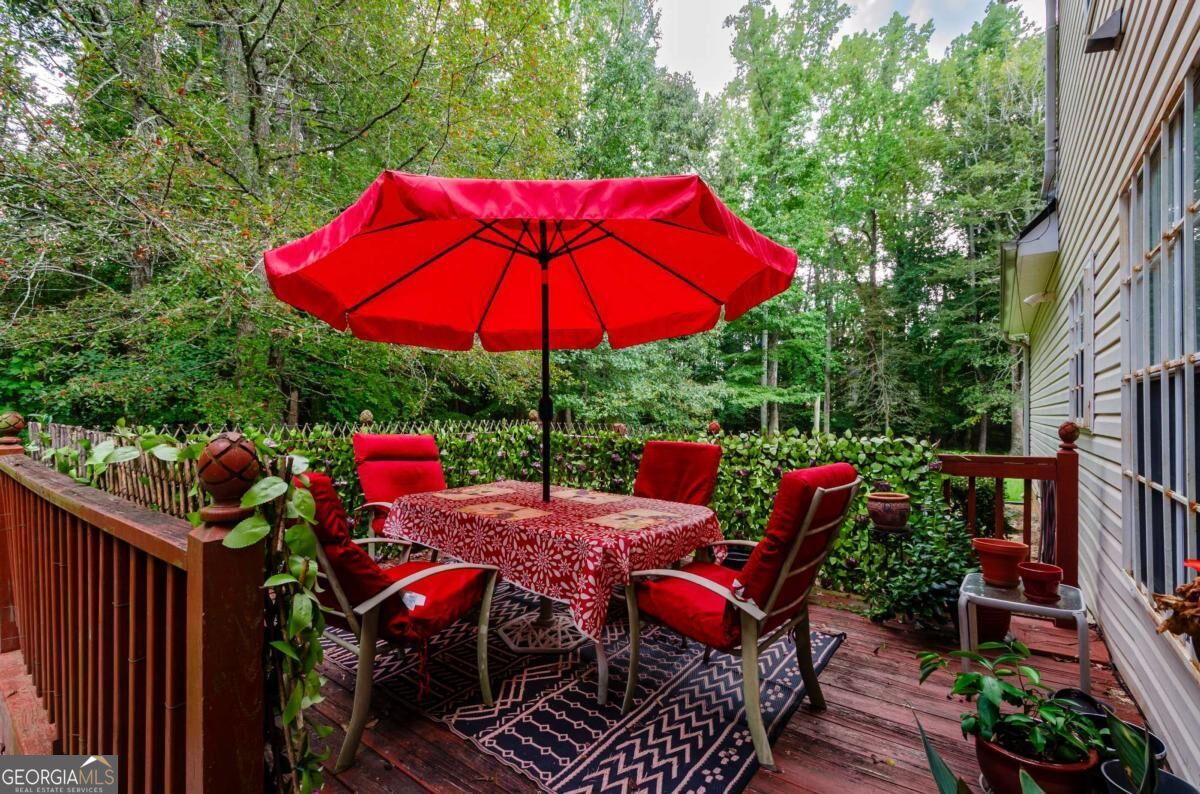 41 Chipping Court Property Photo 6