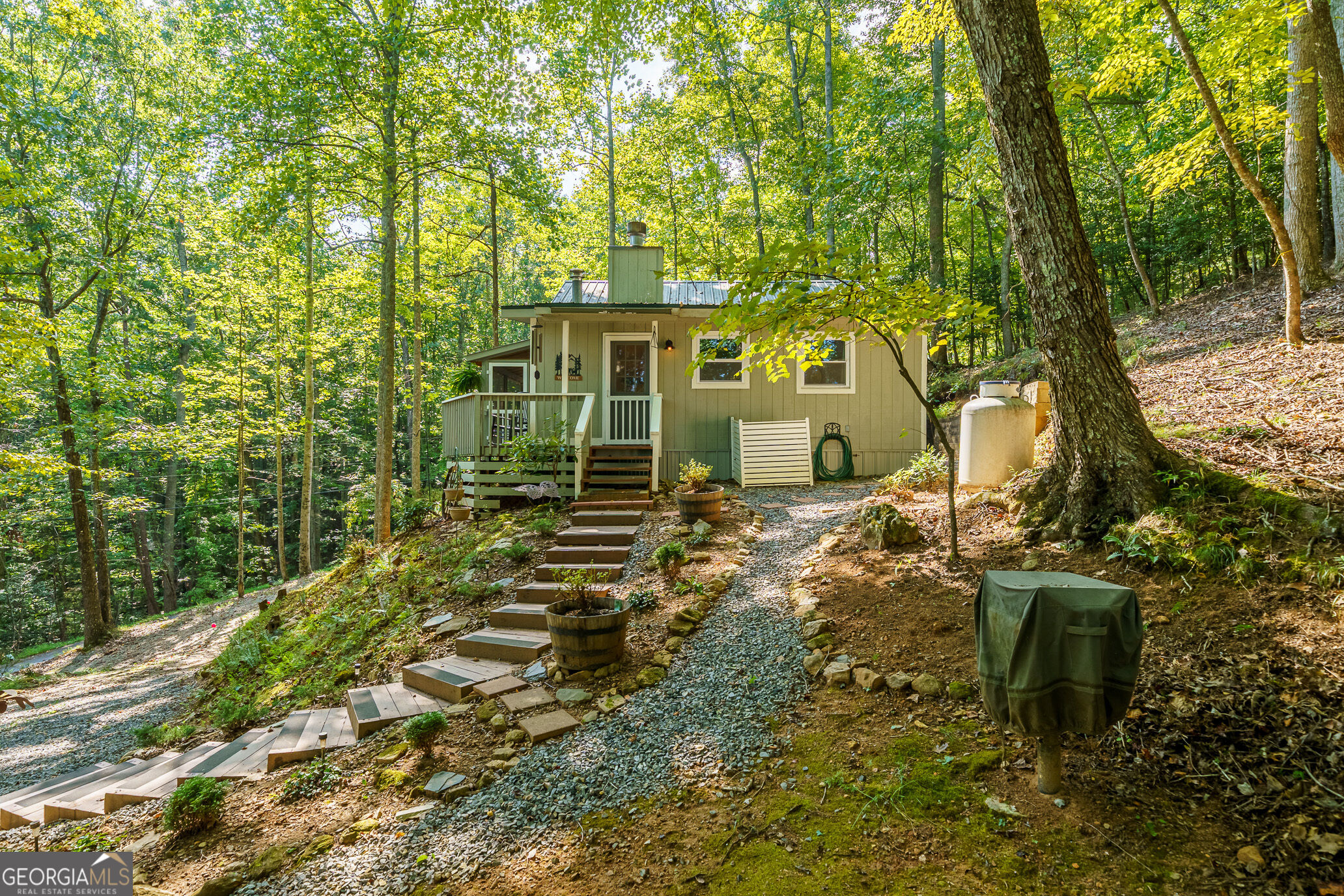 767 Robertson Circle Property Photo 16