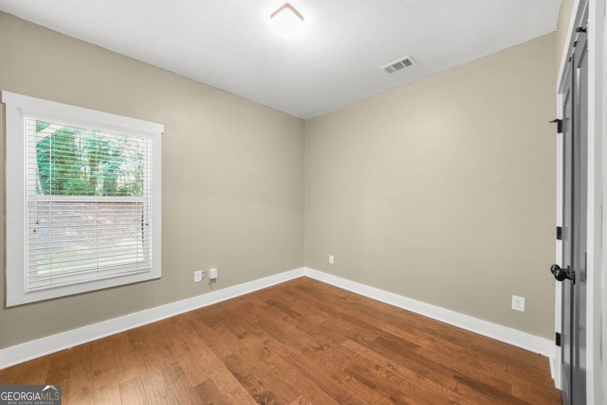 1490 Addison Place Property Photo 10
