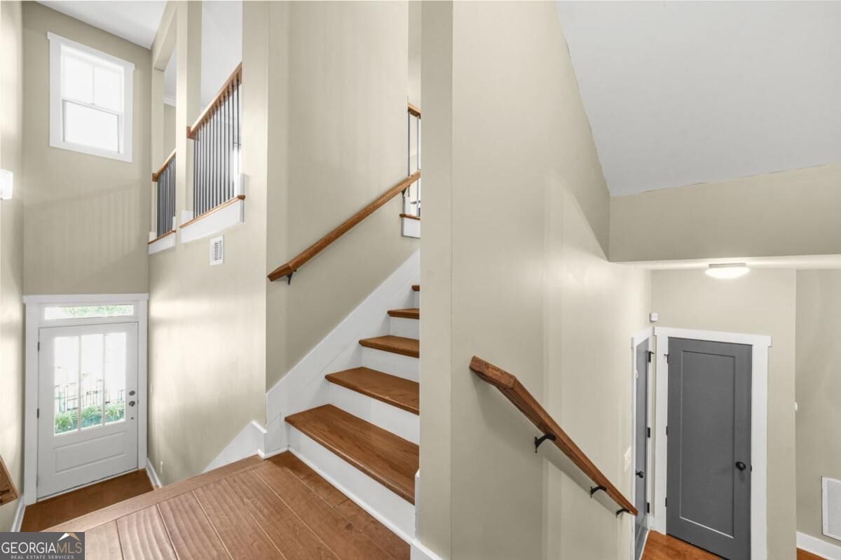 1490 Addison Place Property Photo 12