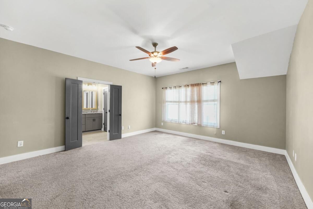 1490 Addison Place Property Photo 25
