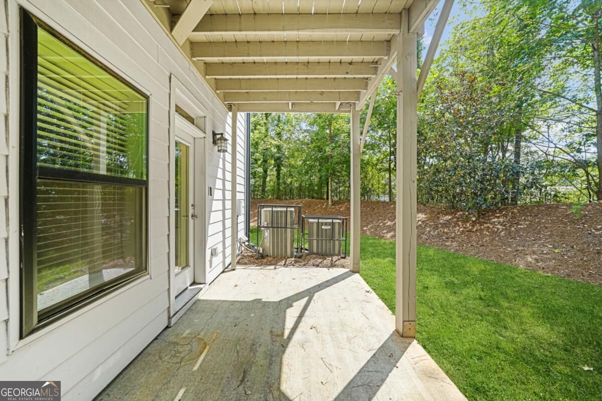 1490 Addison Place Property Photo 40