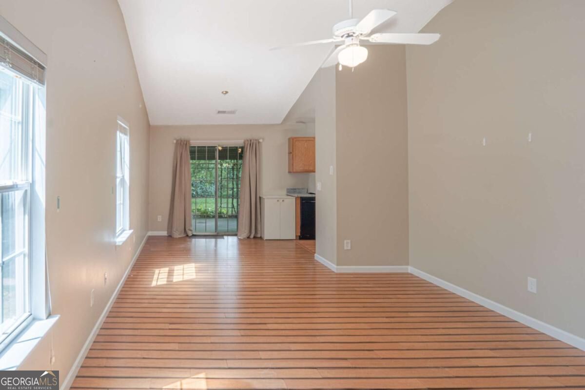 209 Cottonwood Creek Circle Property Photo 2