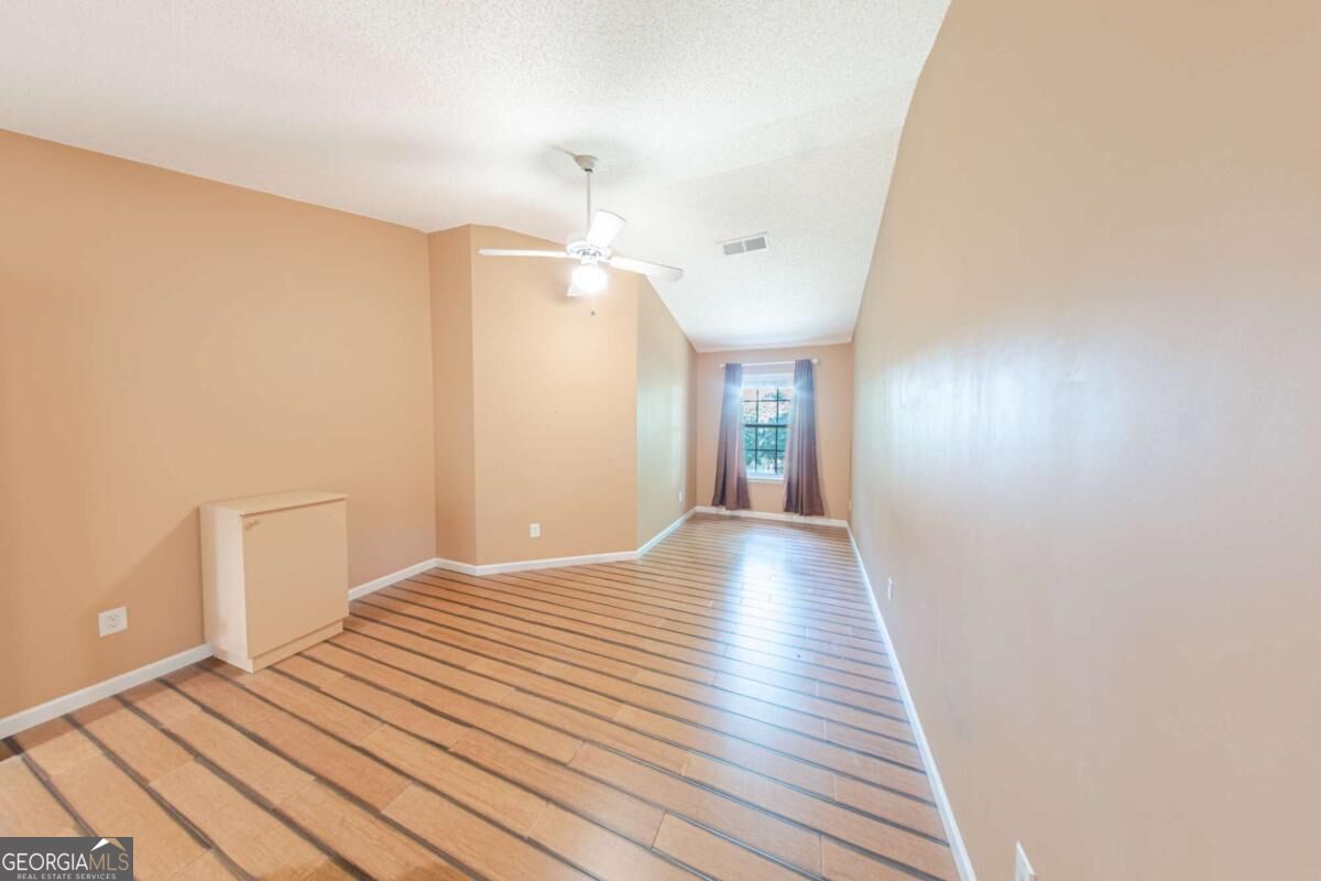 209 Cottonwood Creek Circle Property Photo 7