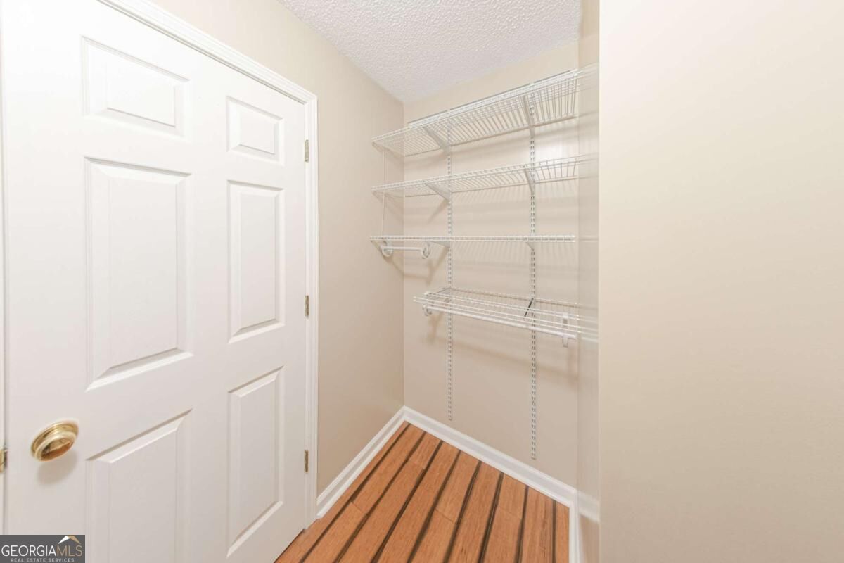 209 Cottonwood Creek Circle Property Photo 12