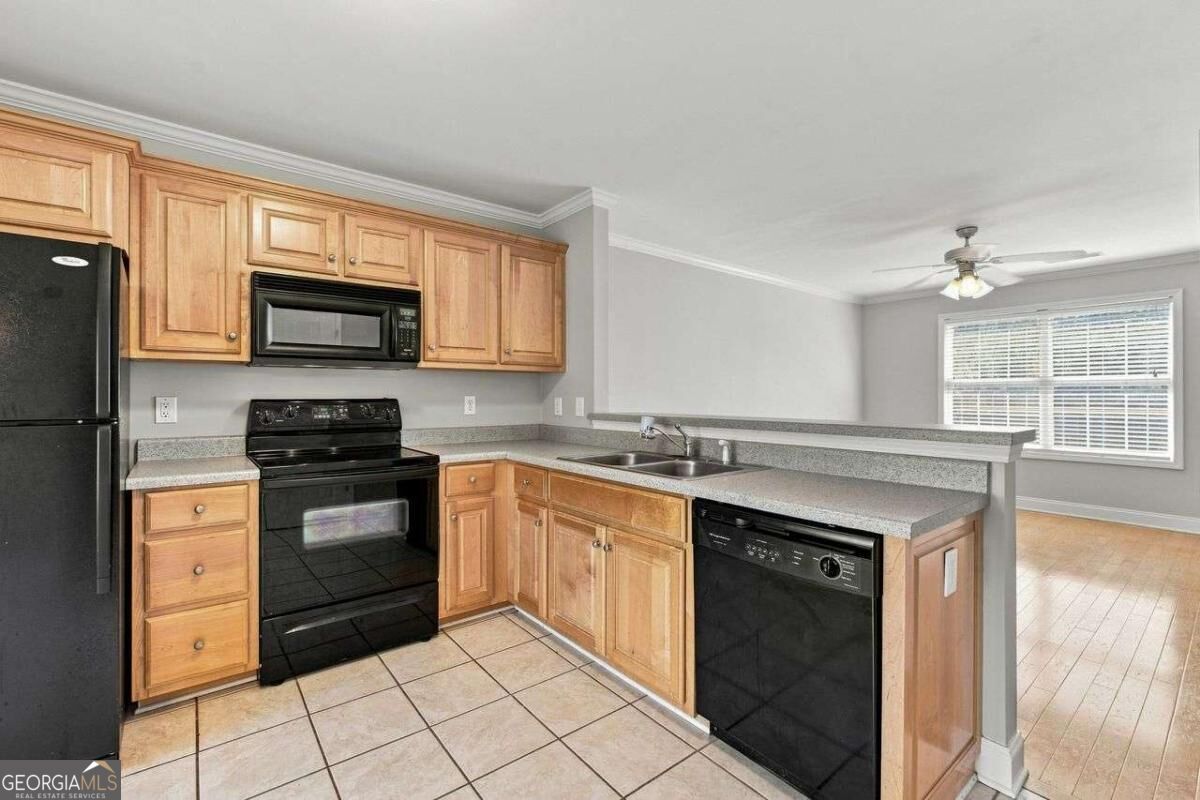 105 Whitehead Road # 15 Property Photo 10