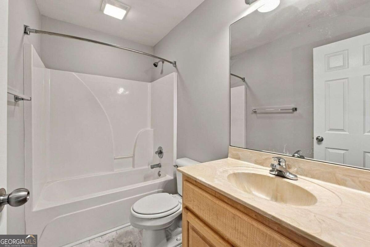 105 Whitehead Road # 15 Property Photo 18