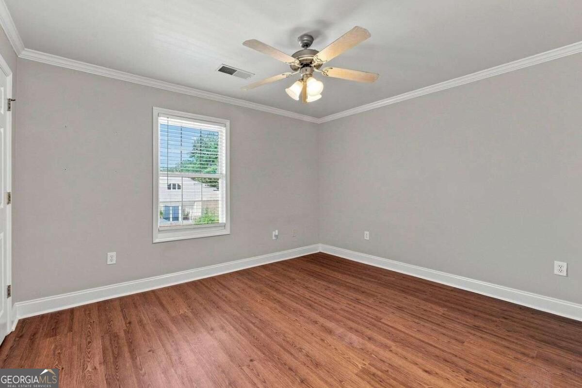 105 Whitehead Road # 15 Property Photo 19