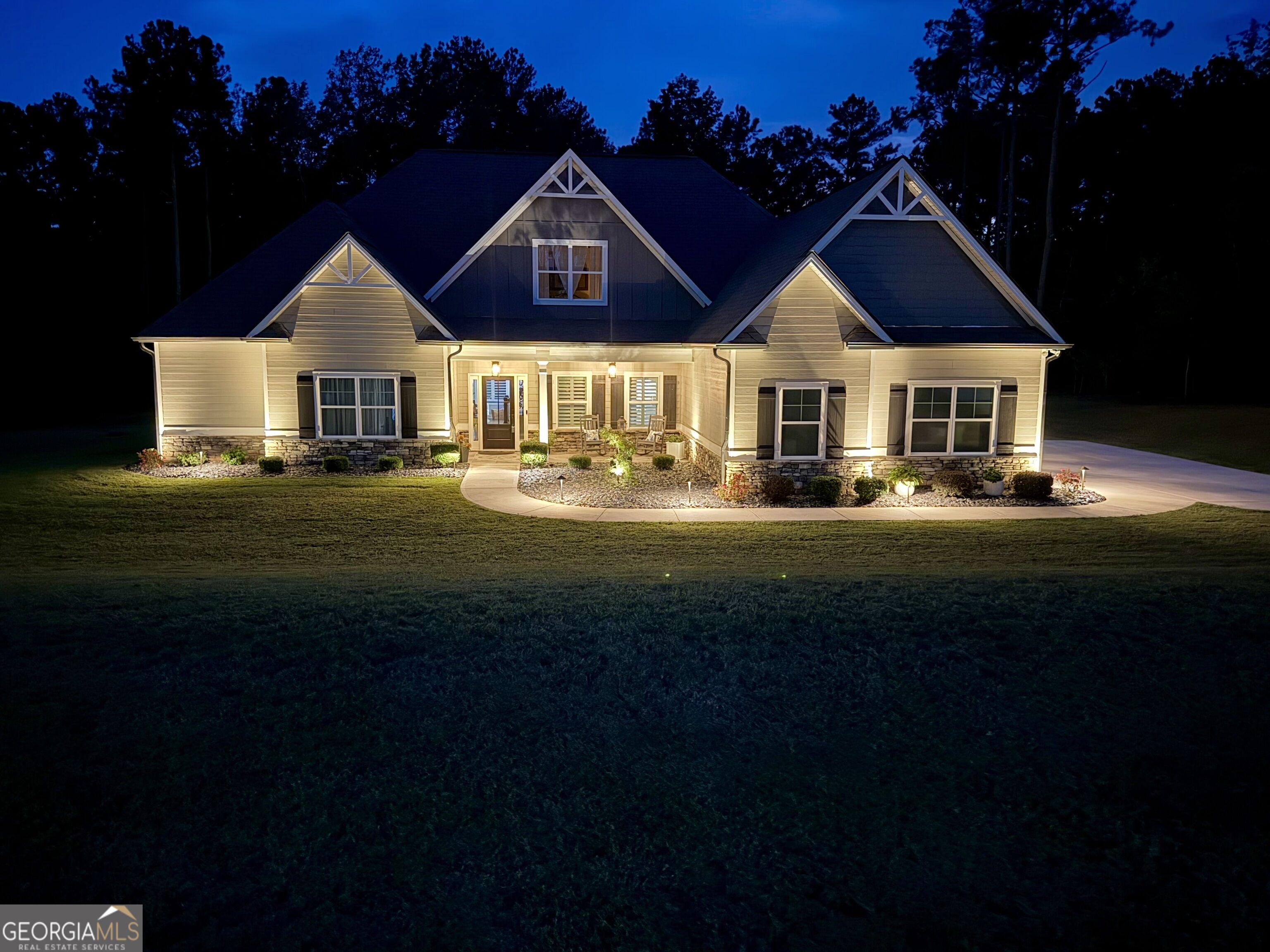 82 Riverstone Drive Property Photo 43