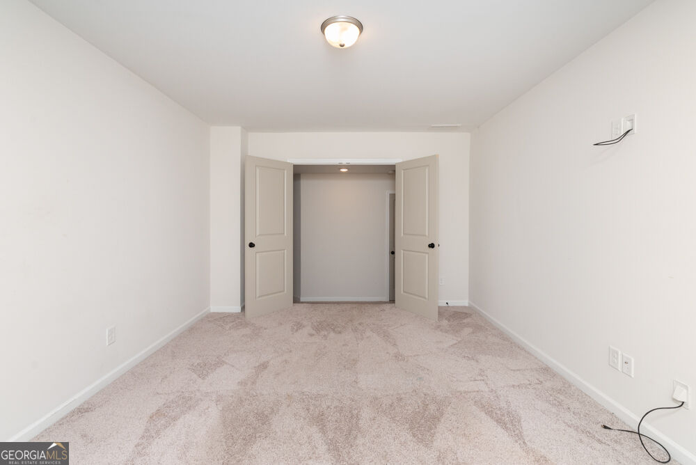 325 Pearl Moss Lane Property Photo 12