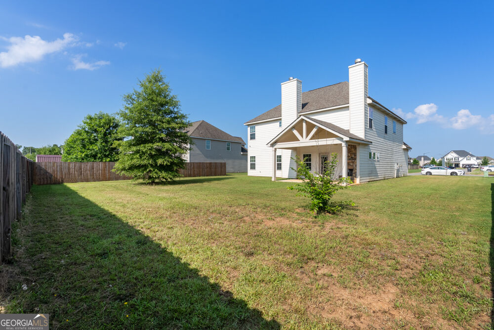325 Pearl Moss Lane Property Photo 14