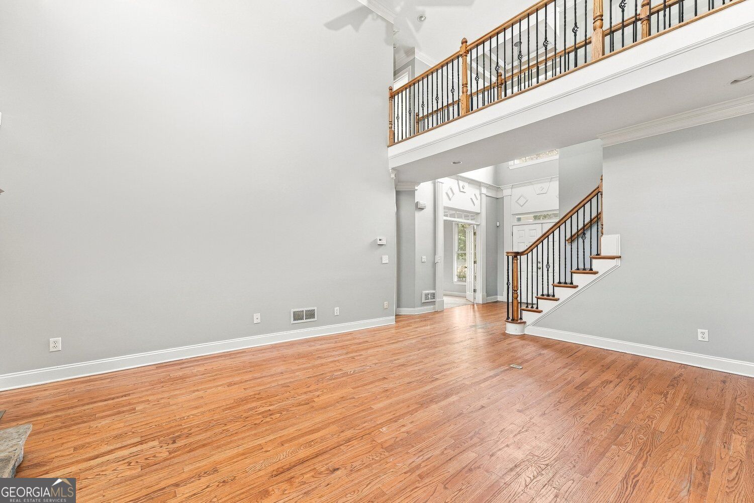 2090 Misty Oaks Drive Property Photo 5