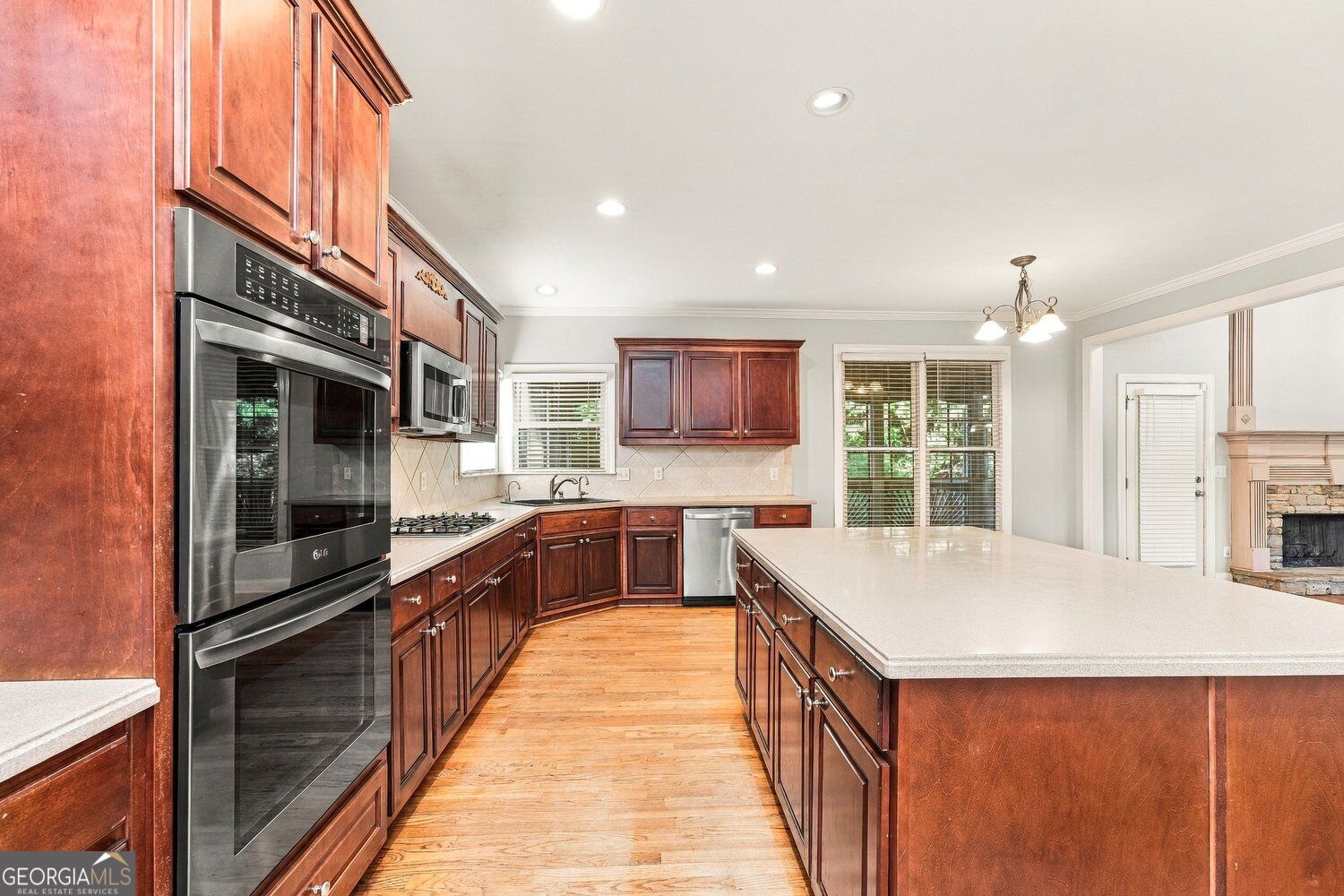 2090 Misty Oaks Drive Property Photo 11