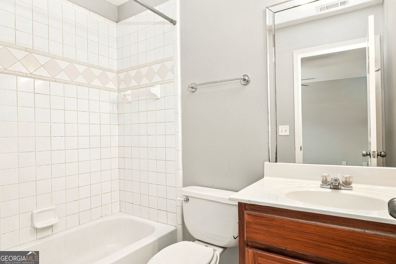 2090 Misty Oaks Drive Property Photo 25
