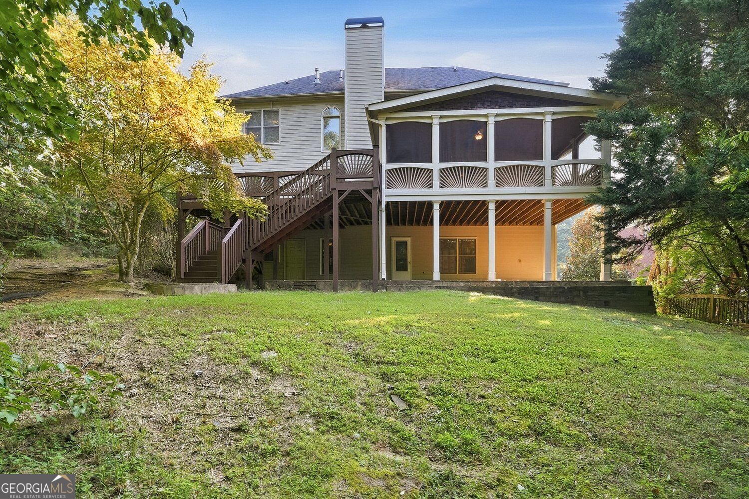 2090 Misty Oaks Drive Property Photo 32