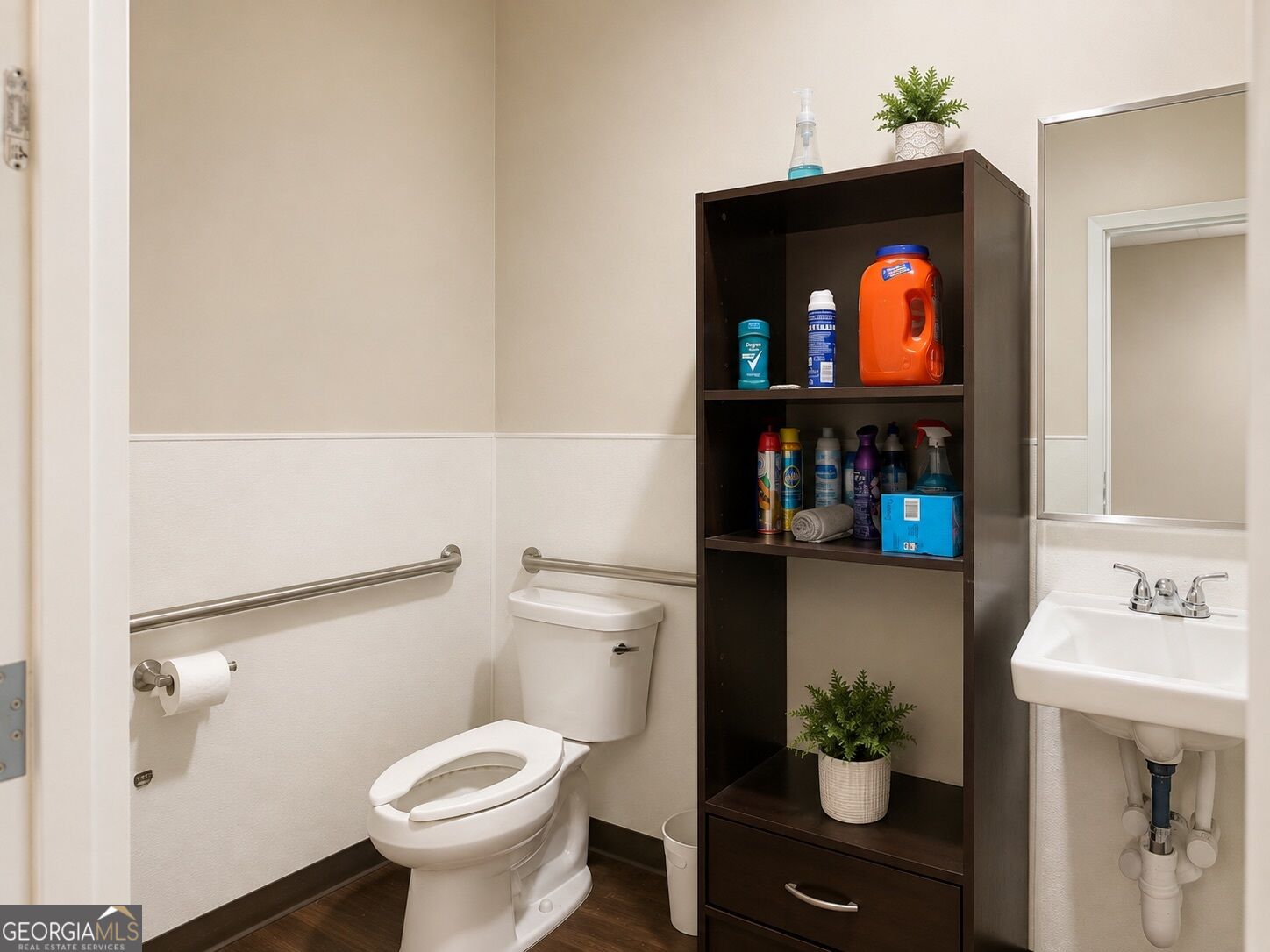 250 Carriage Lane Property Photo 22