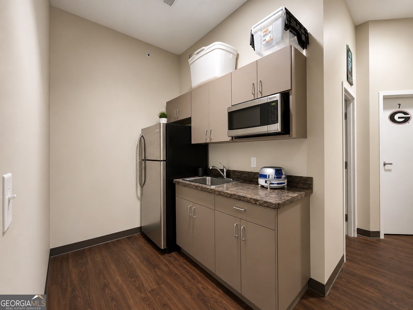 250 Carriage Lane Property Photo 47