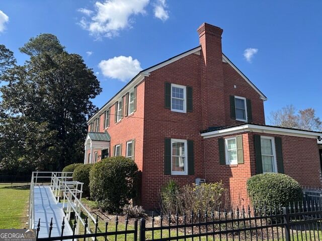 39 E Calhoun Street Property Photo 3