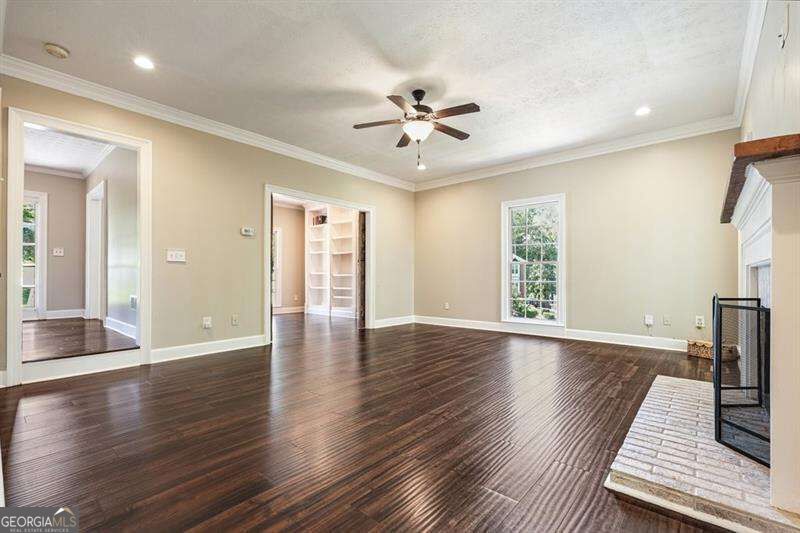 1330 Willow Tree Drive Property Photo 9