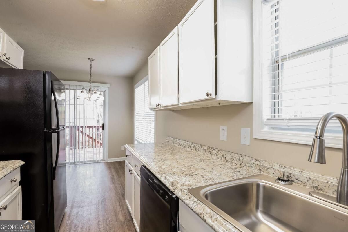 5455 Quail Trail Property Photo 4