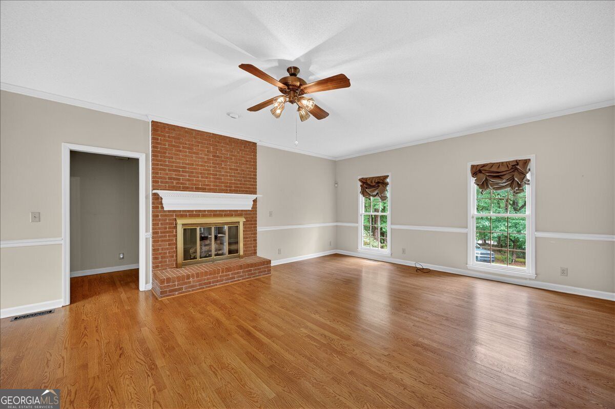 5784 Kentucky Downs Drive Property Photo 12