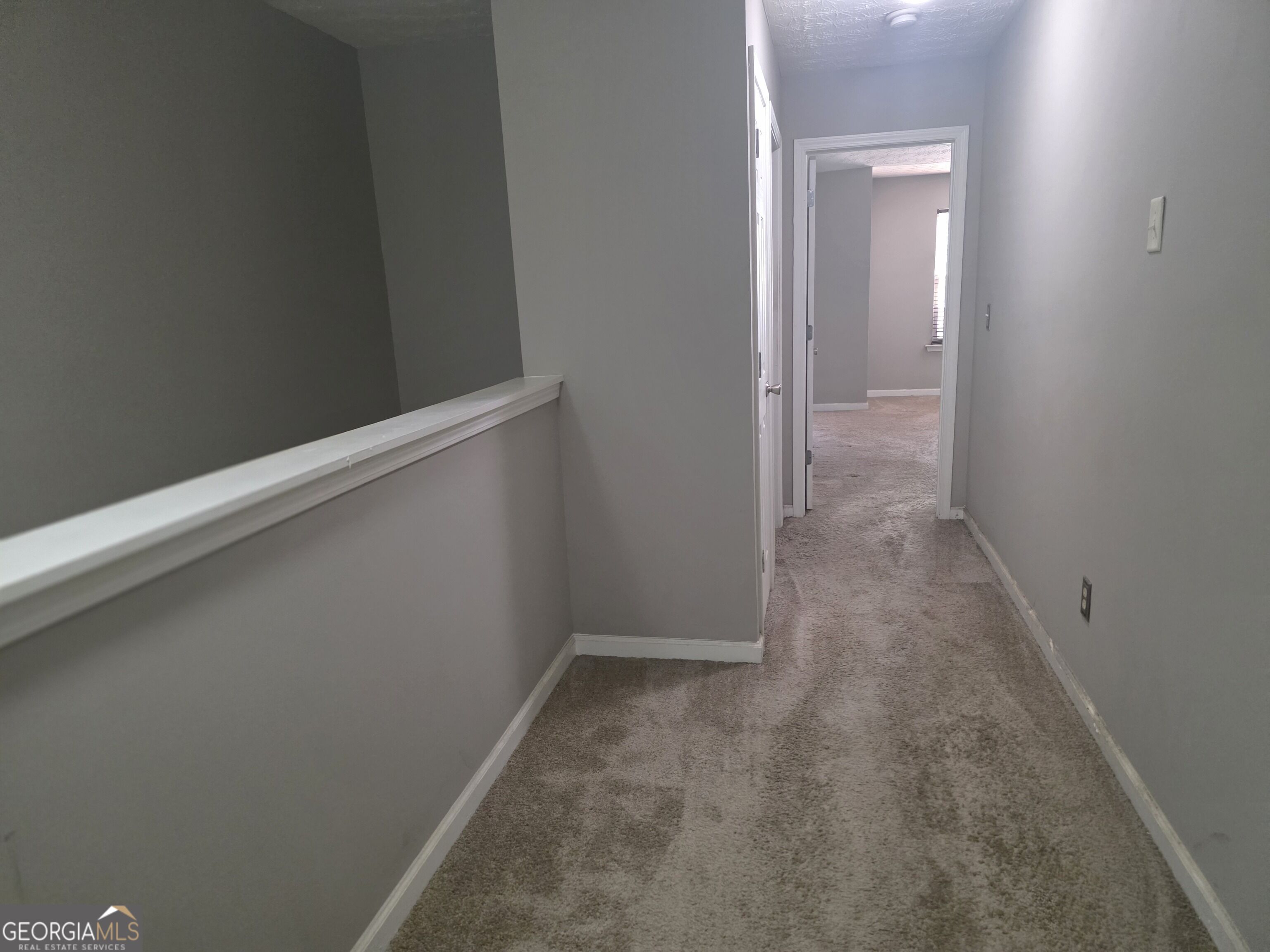 2875 Snapfinger Manor Property Photo 8