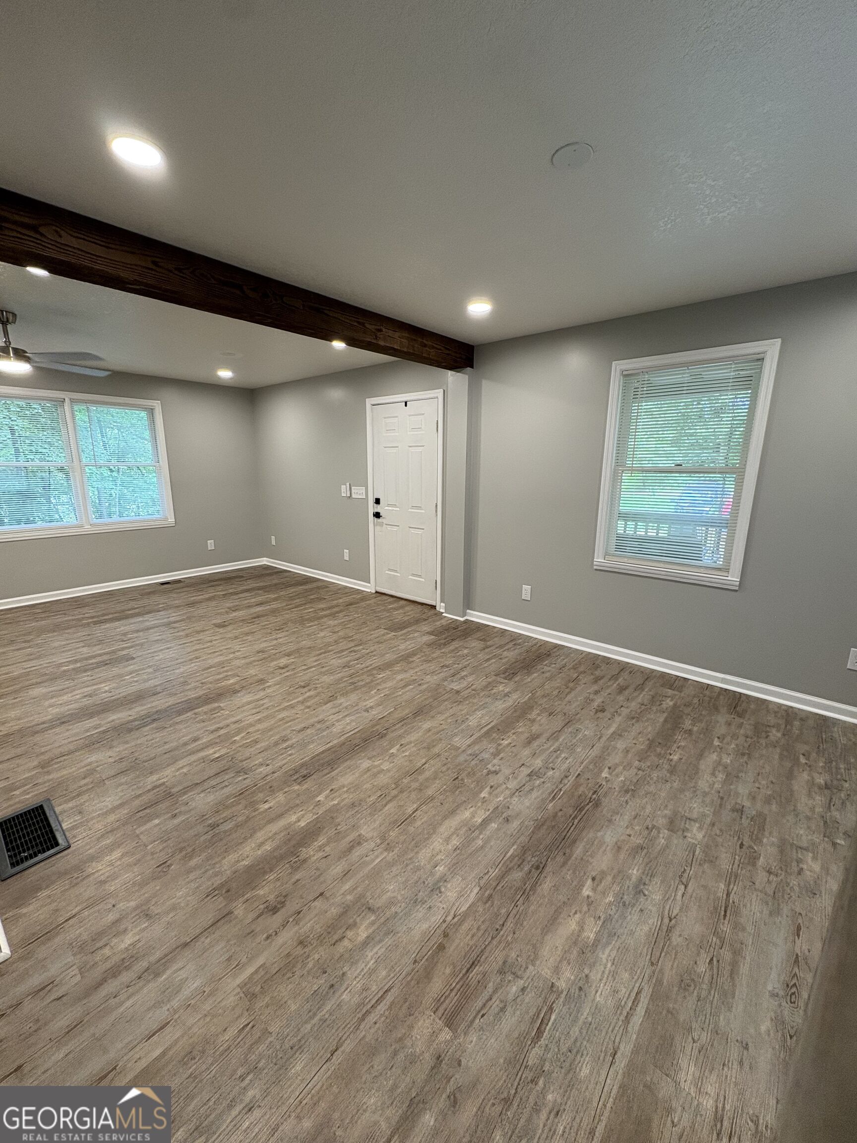 56 Carin Lane Property Photo 14