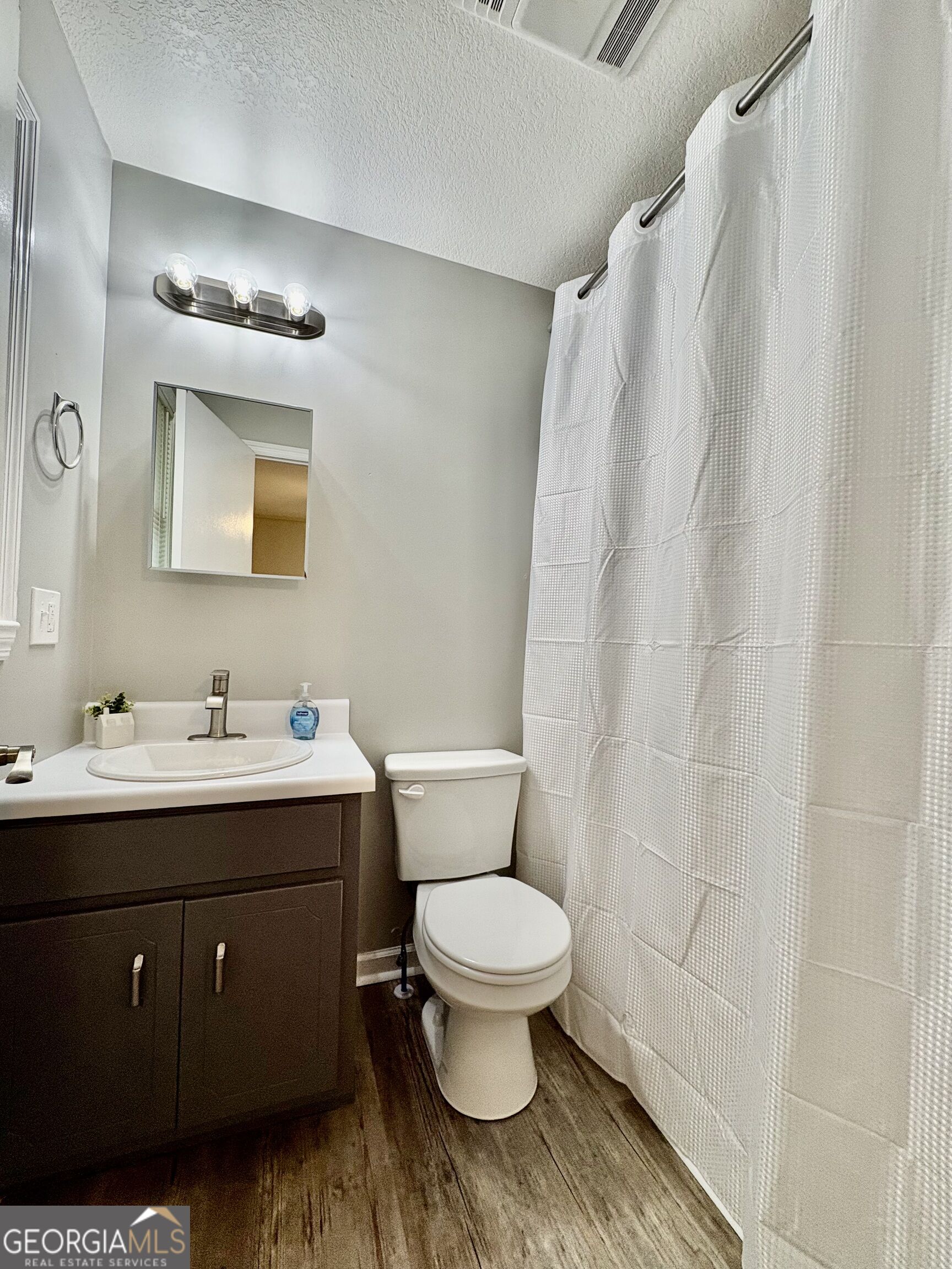 56 Carin Lane Property Photo 22