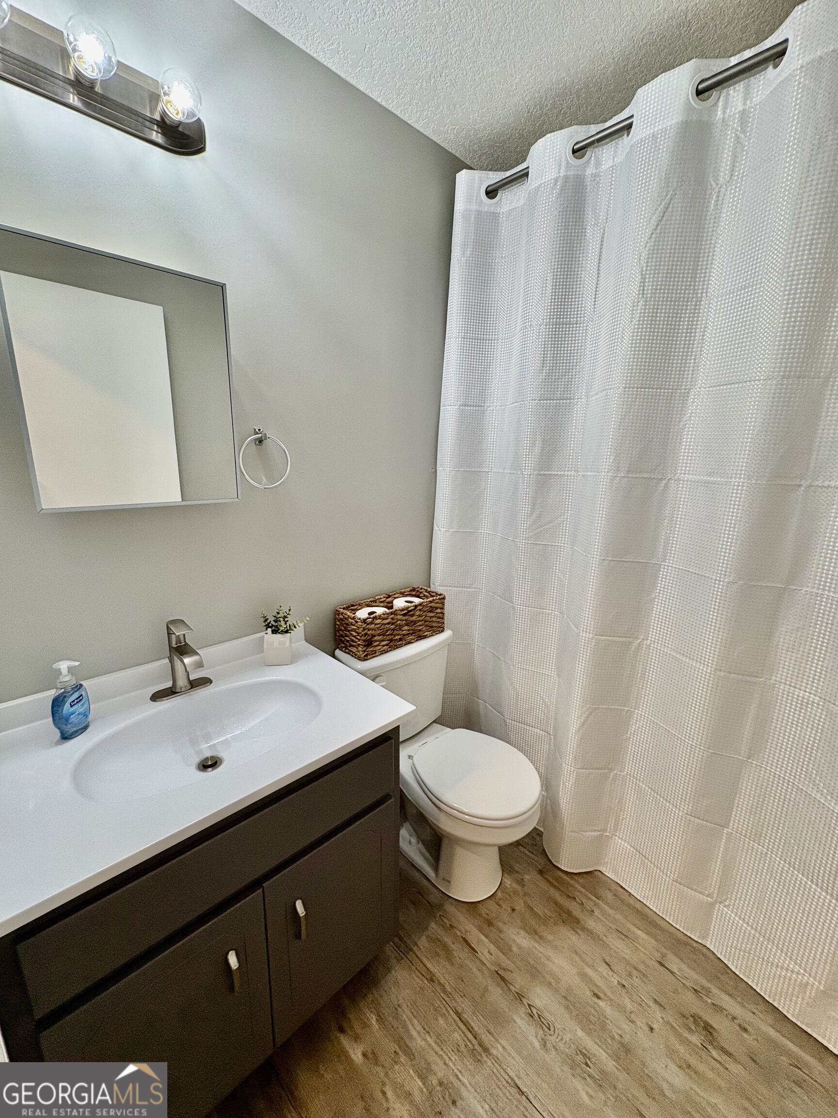 56 Carin Lane Property Photo 26