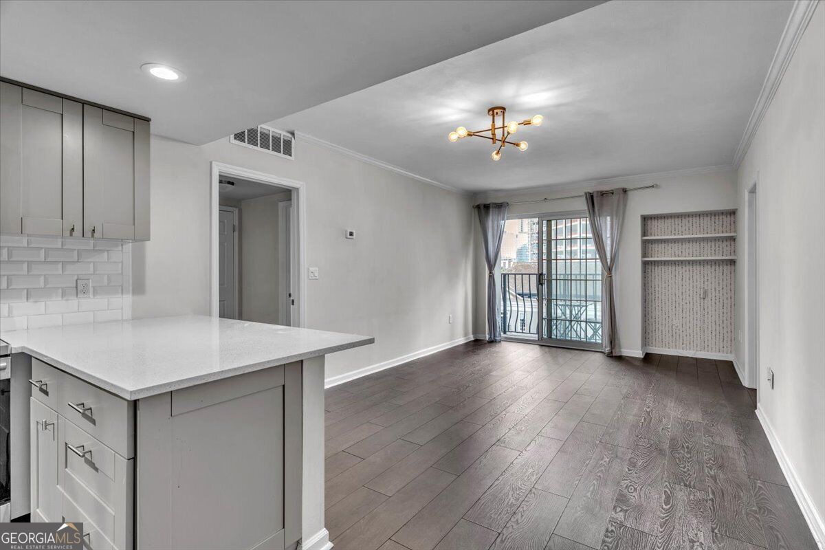 199 14th Street NE # 910 Property Photo 1