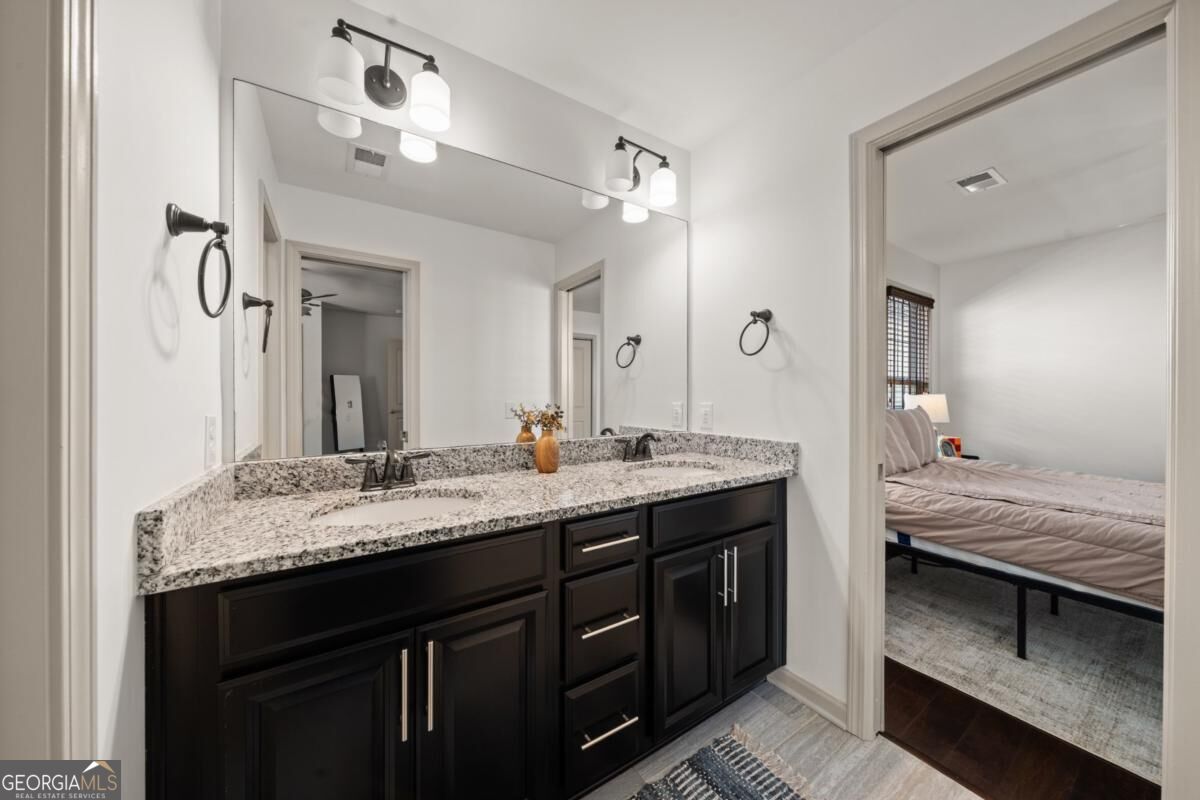 50 Park Circle Property Photo 31