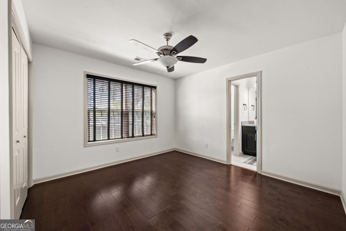 50 Park Circle Property Photo 32
