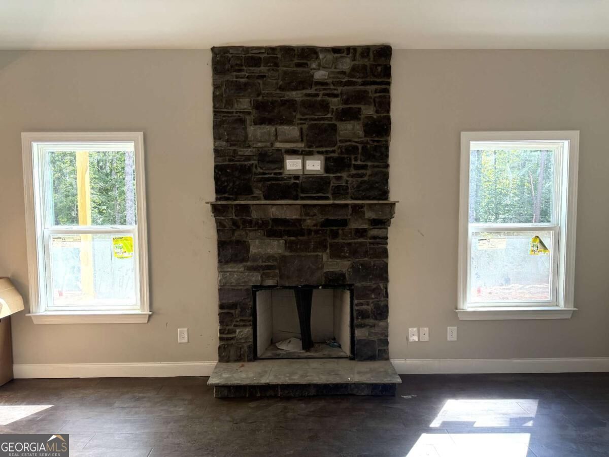 303 Spring Lake Cove Property Photo 3