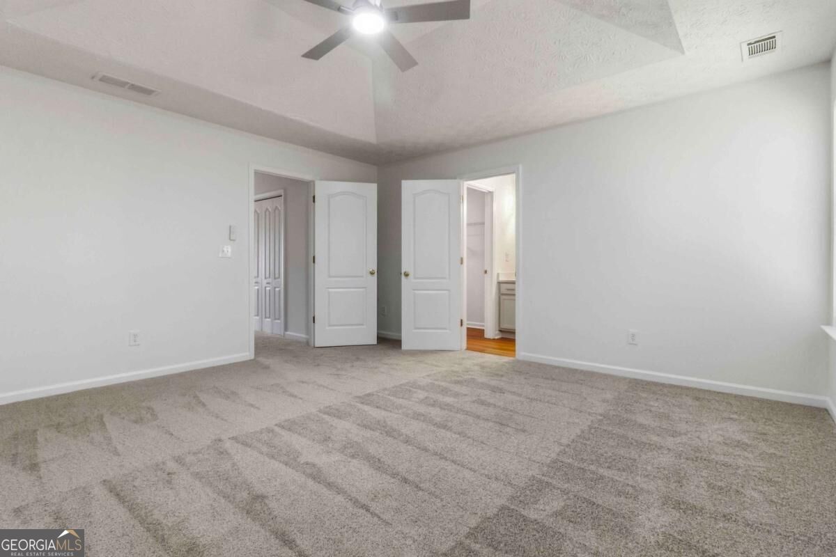702 Georgetown Court Property Photo 15