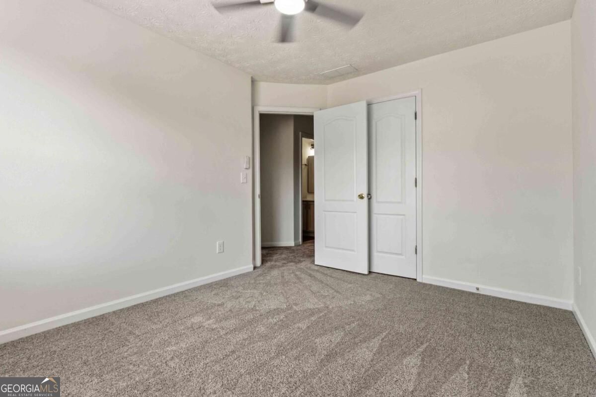 702 Georgetown Court Property Photo 22