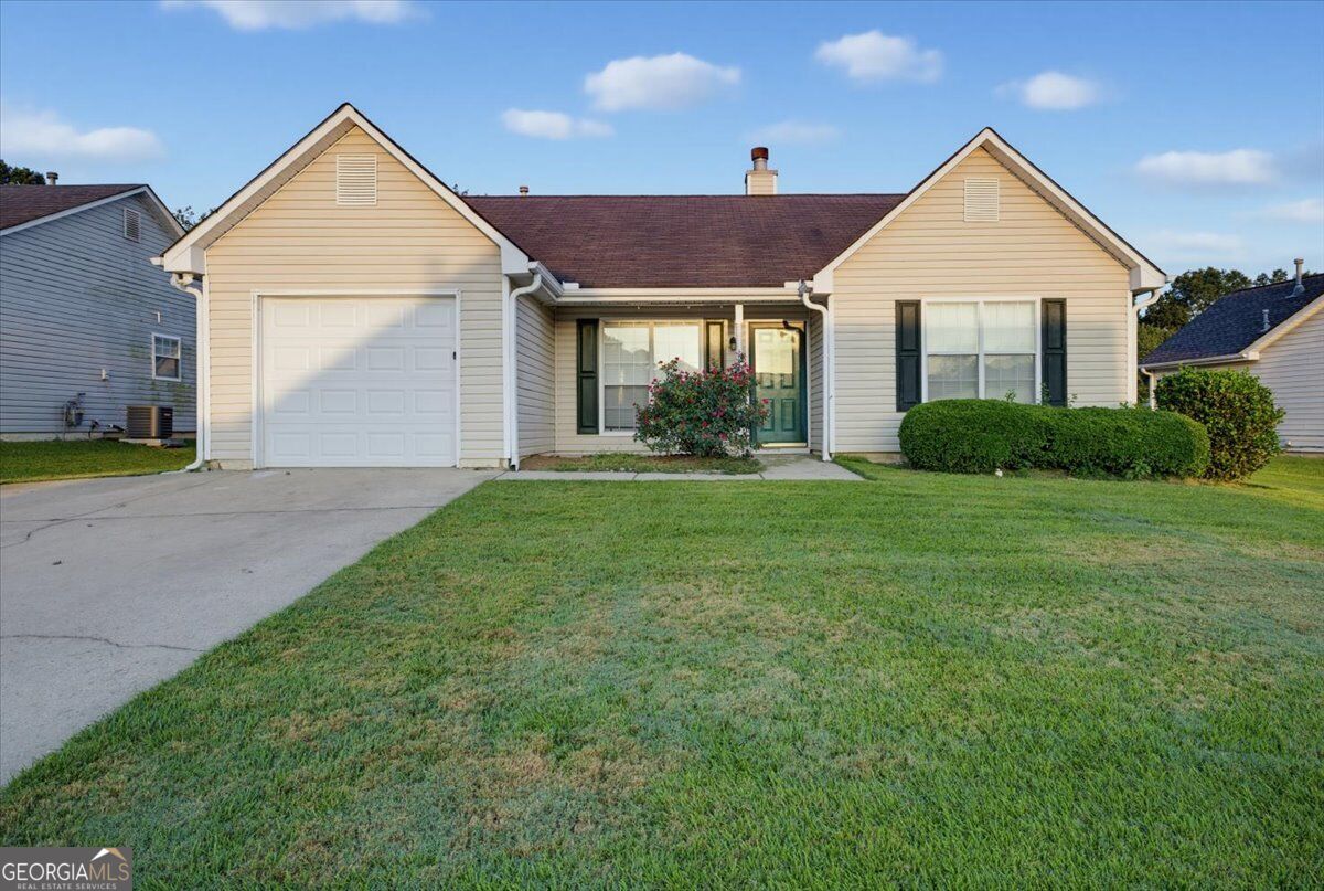 604 Village Way Property Photo 1