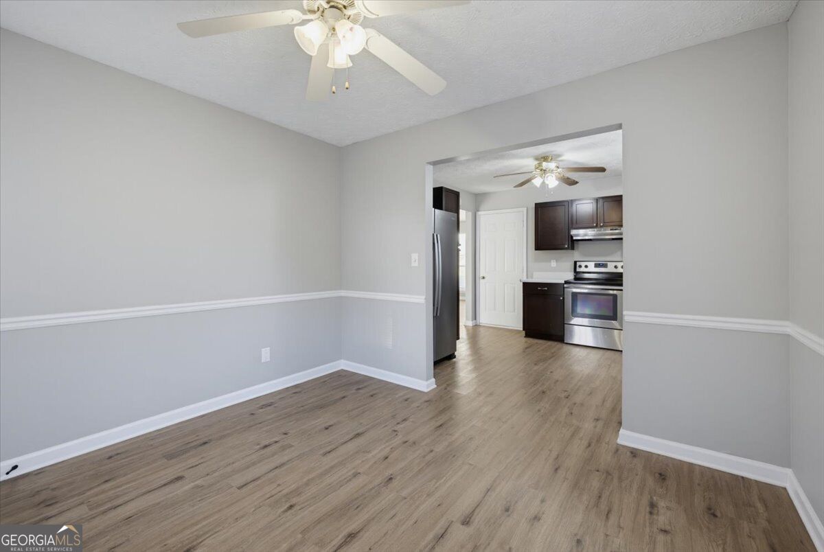 604 Village Way Property Photo 13