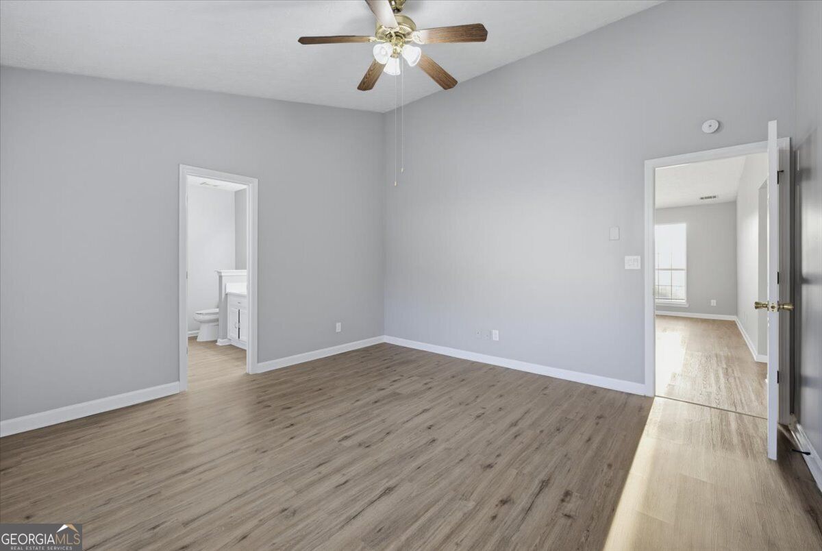 604 Village Way Property Photo 15
