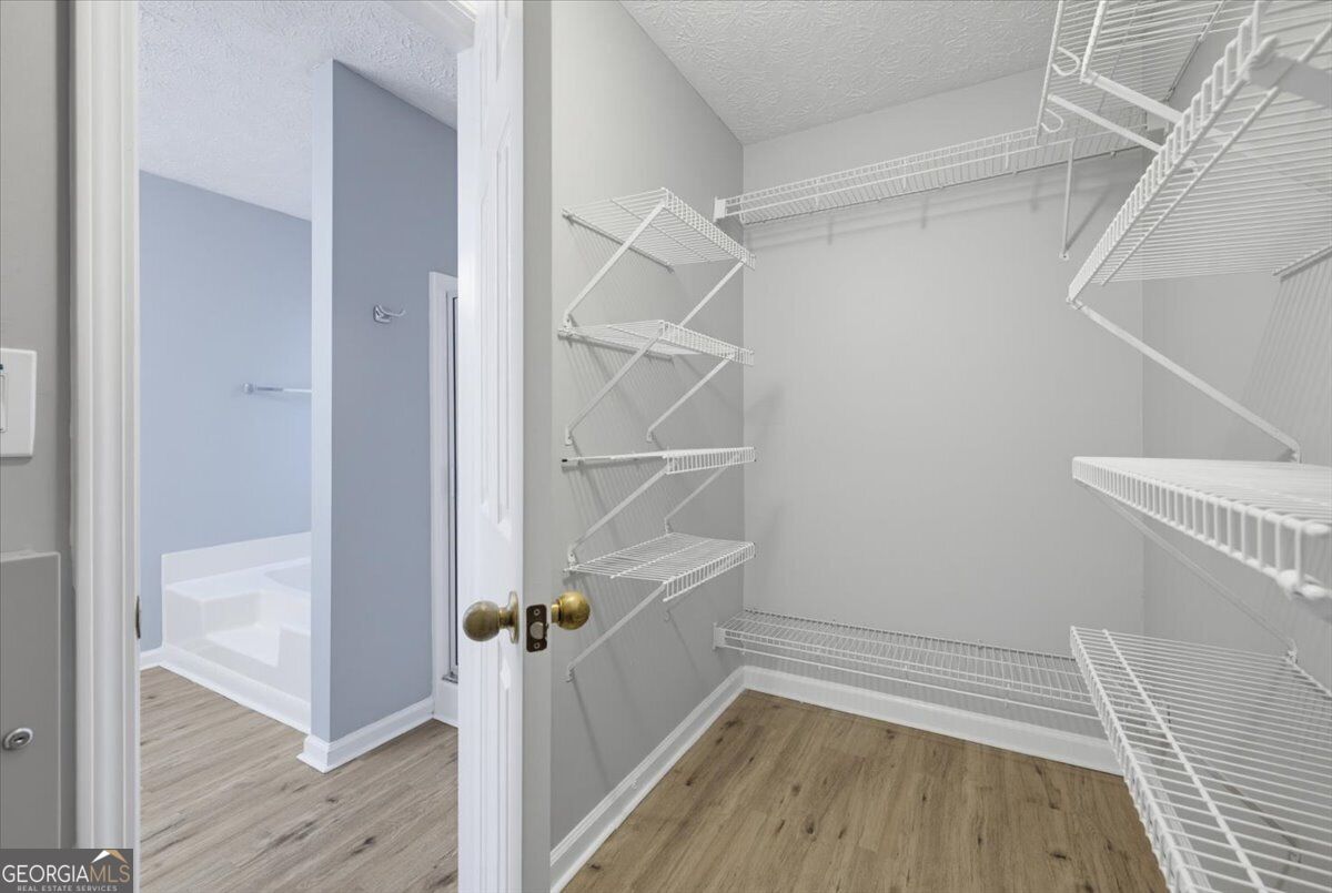 604 Village Way Property Photo 19