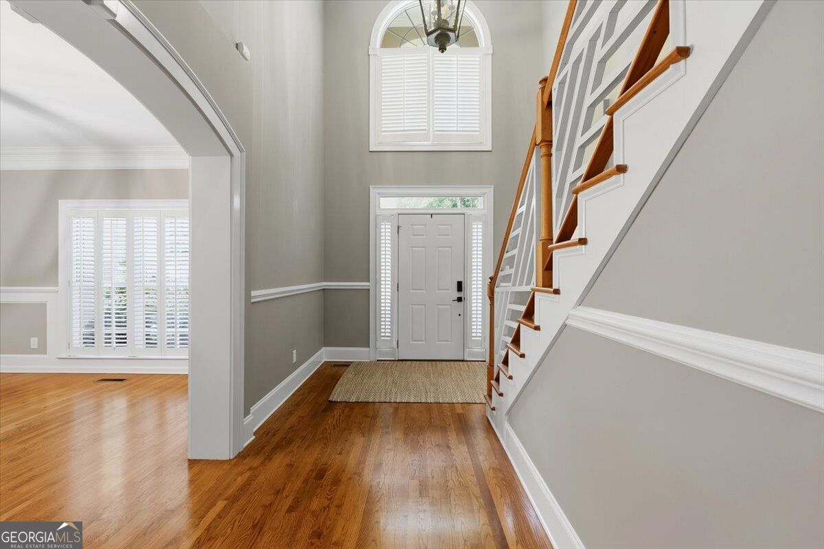 120 Westchester Drive Property Photo 6