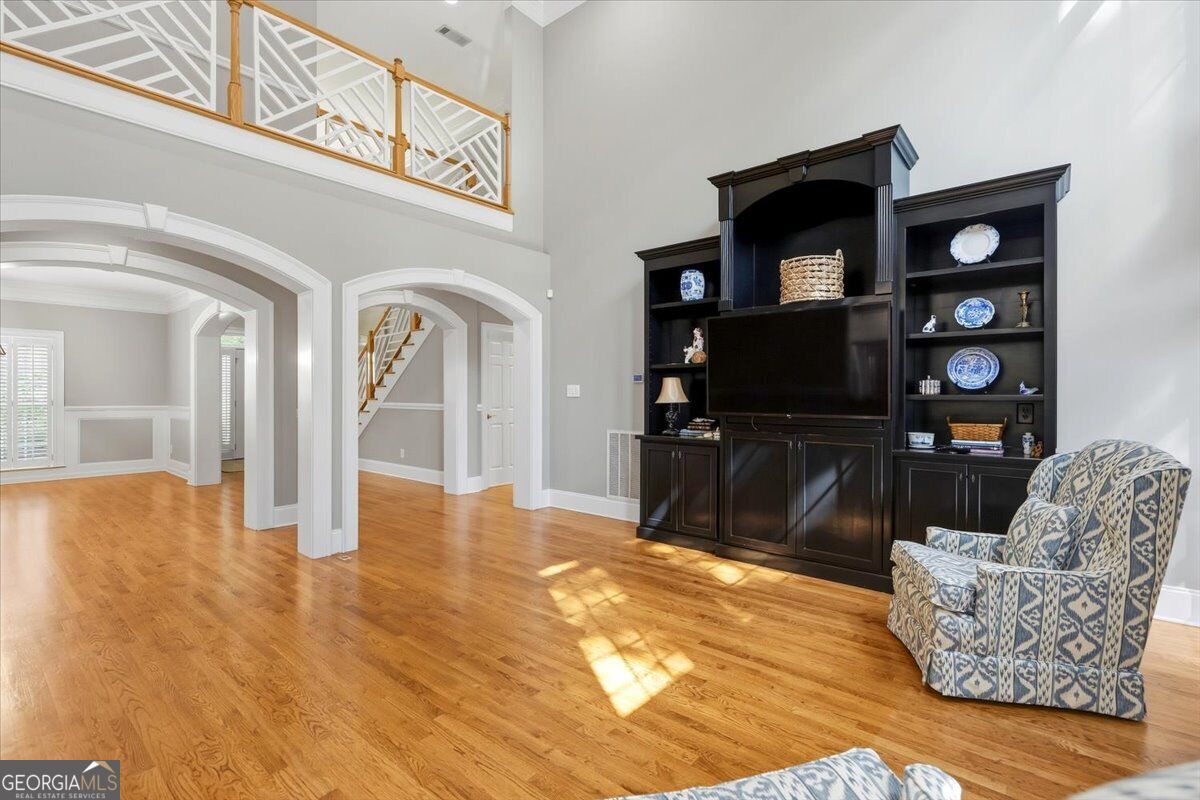 120 Westchester Drive Property Photo 12