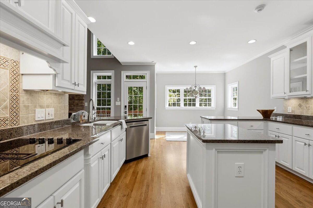 120 Westchester Drive Property Photo 13