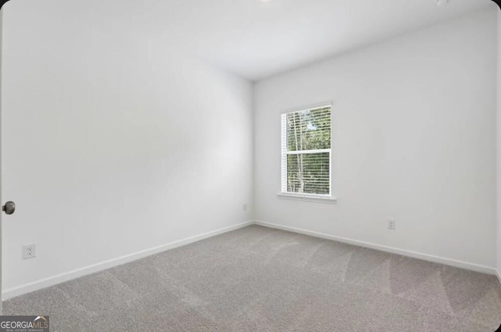 627 Oak Bluff Drive Property Photo 18