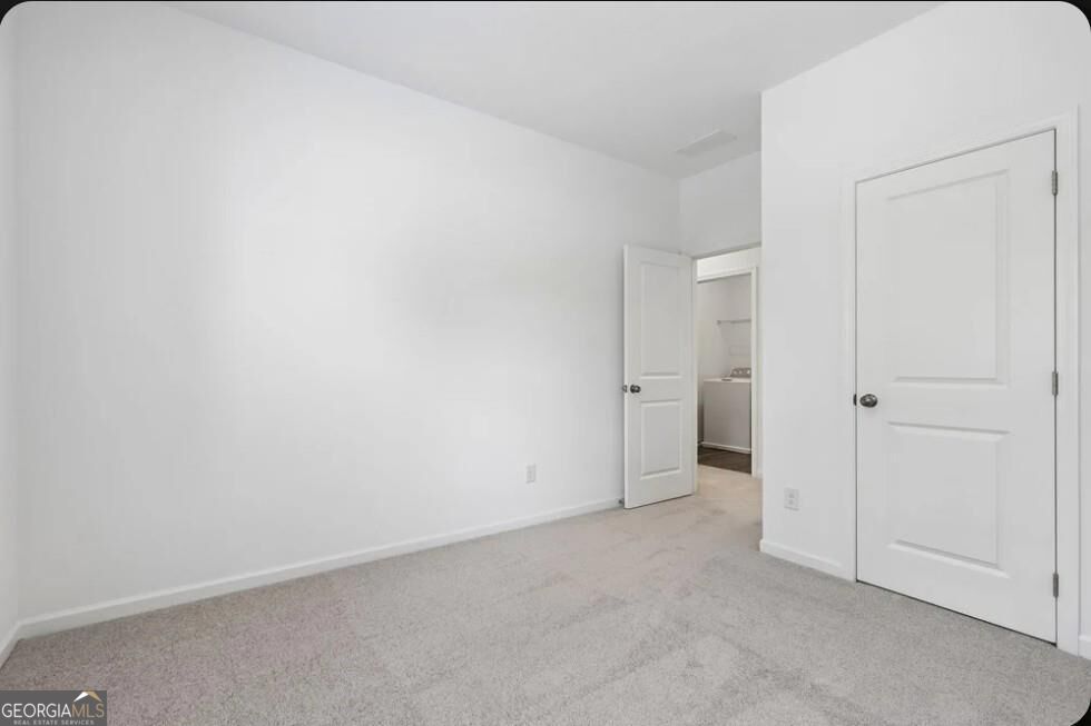 627 Oak Bluff Drive Property Photo 19
