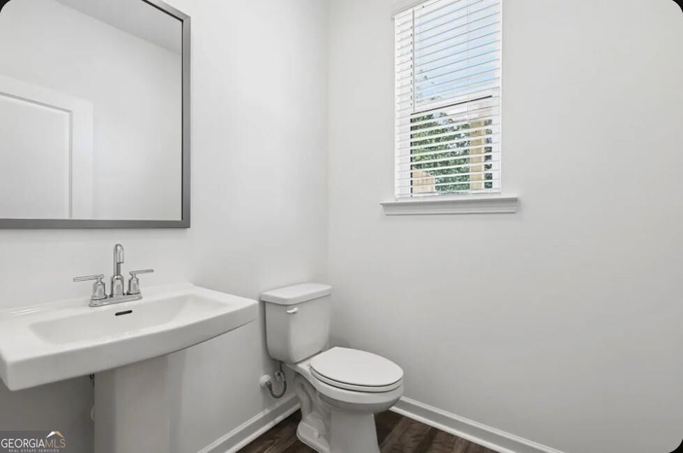627 Oak Bluff Drive Property Photo 23