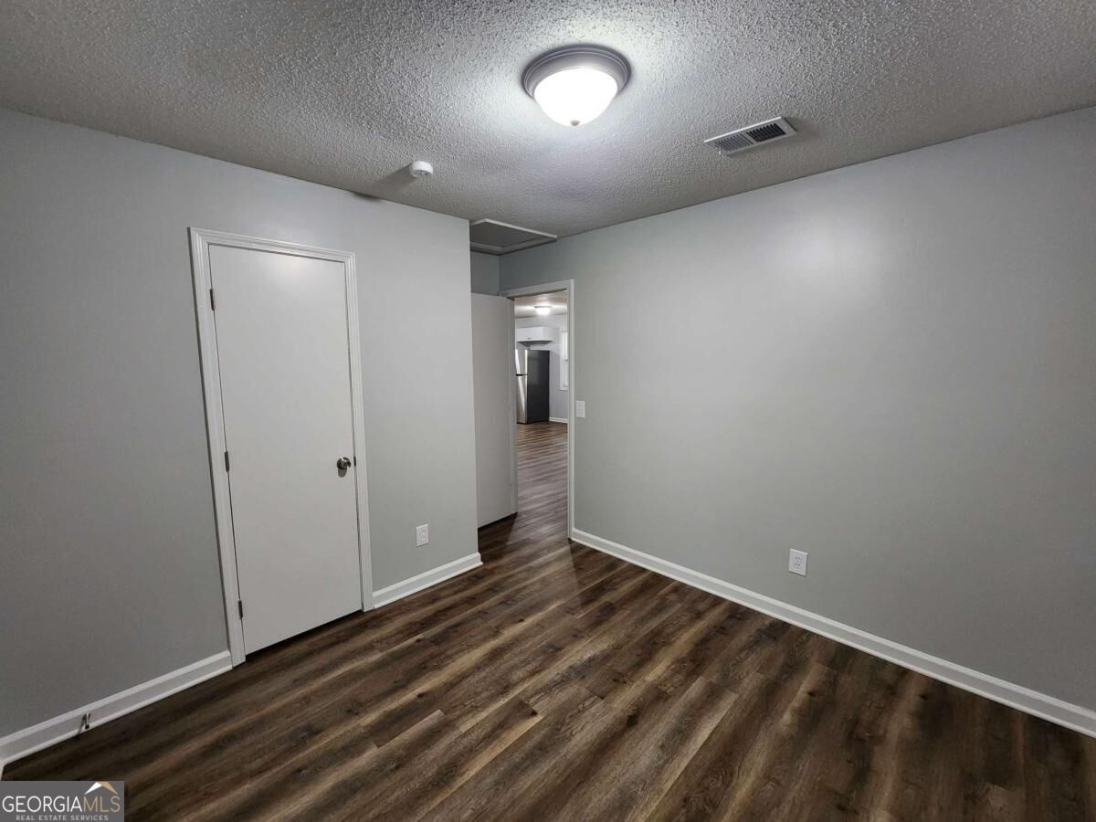 723 W Creek Circle Property Photo 11