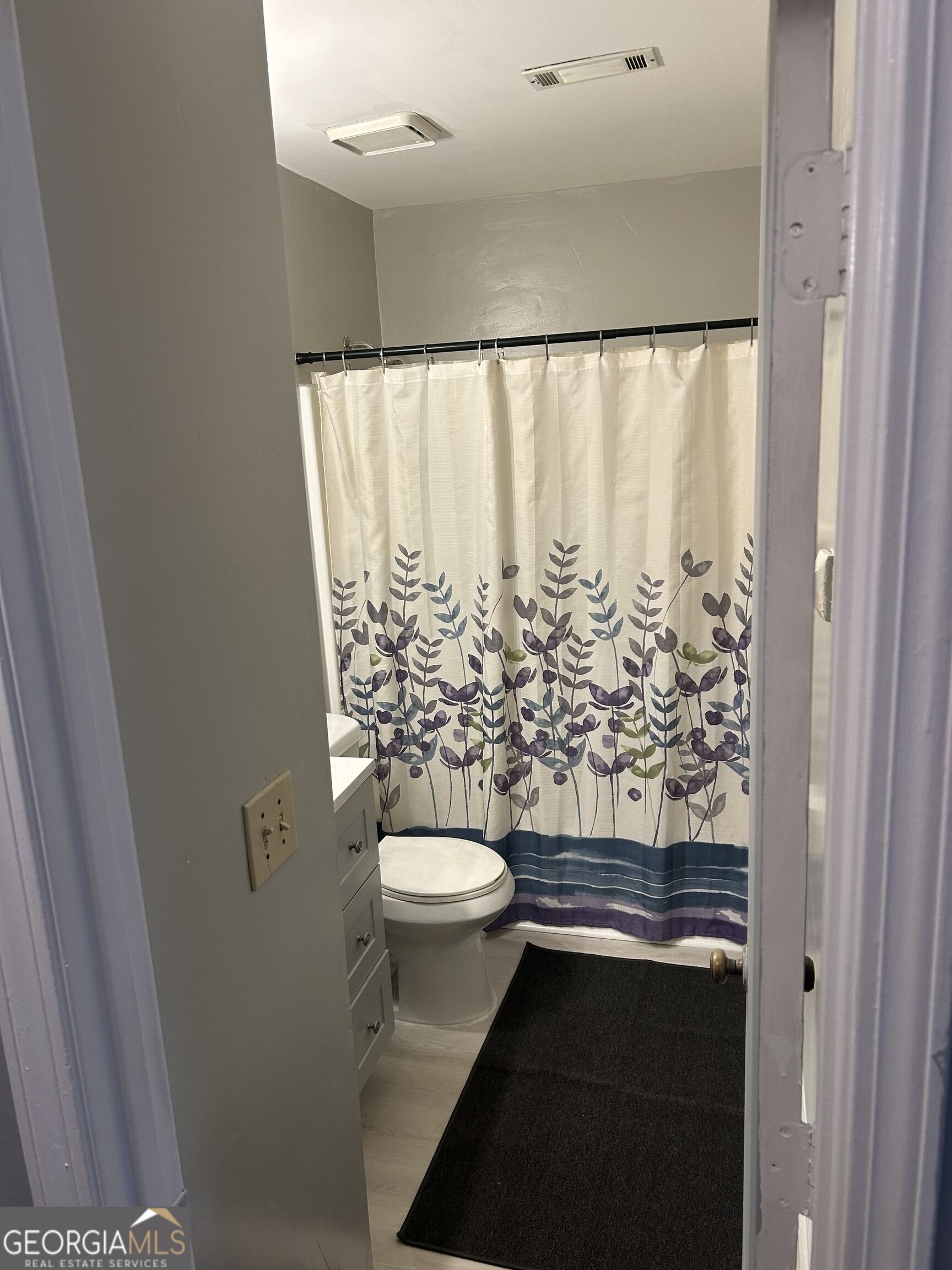 526 Windchase Lane Property Photo 7