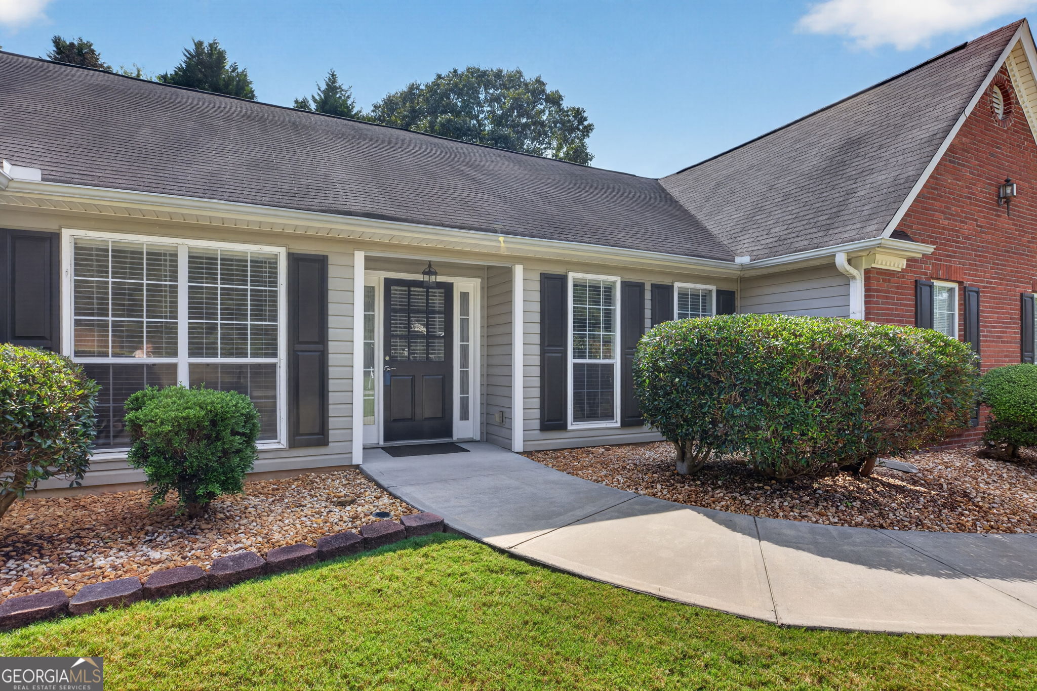 300 Hickory Pointe Court Property Photo 3